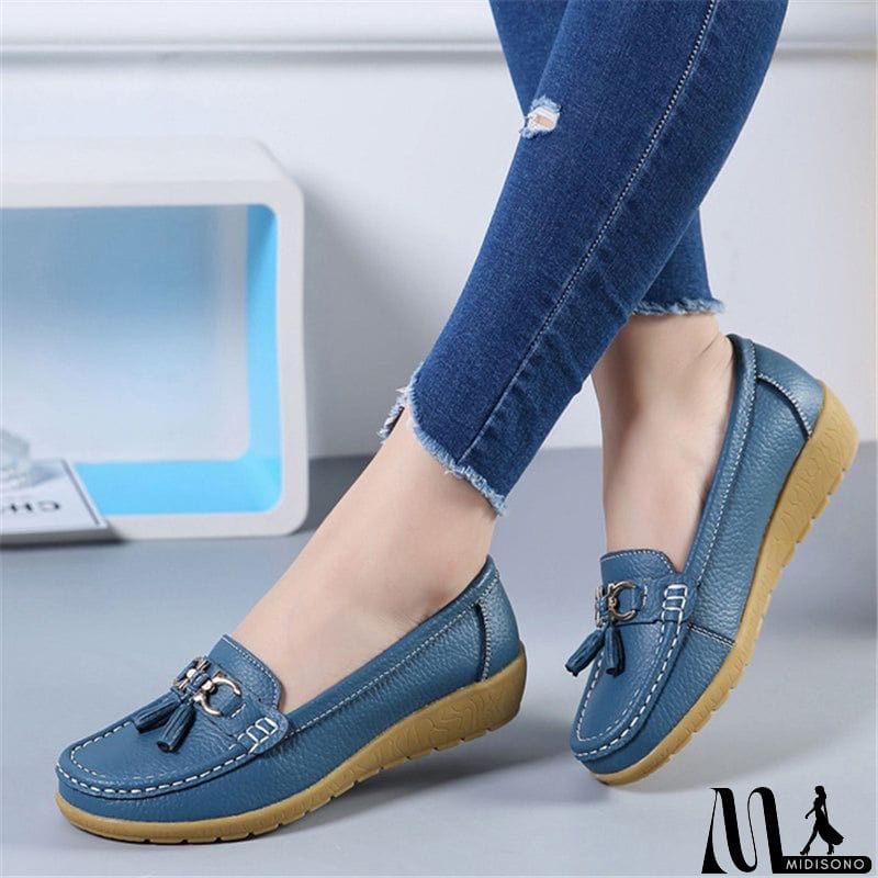 MidiSono - New Casual Simple Style Breathable Solid Color Boat Shoes Loafers