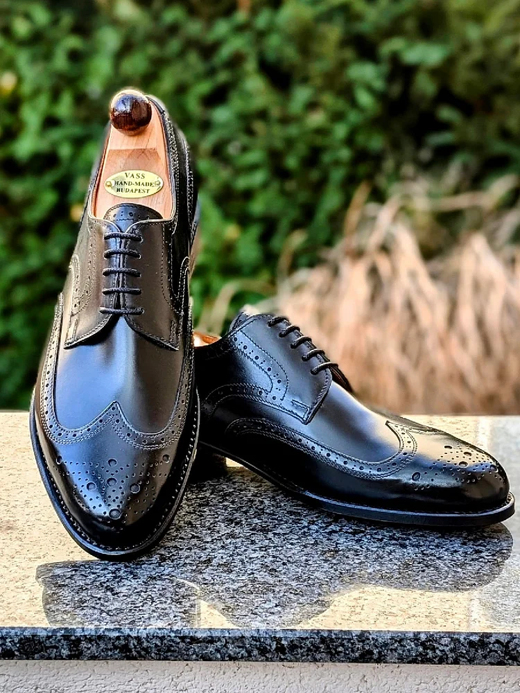 Men's Carved Casual Leather Shoes