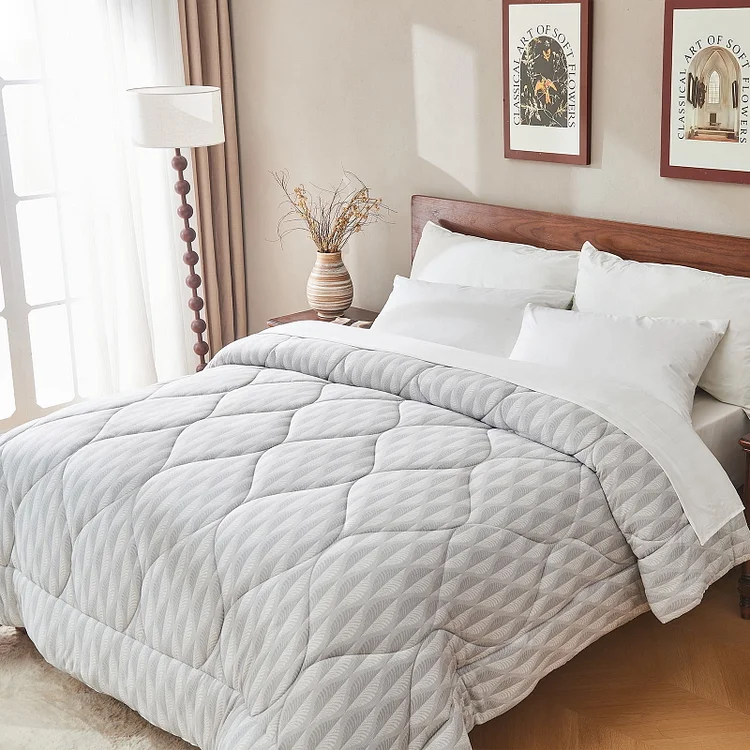 Bestier Down Alternative Comforter, Lightweighted Duvet Insert with Corner Tabs for All Season