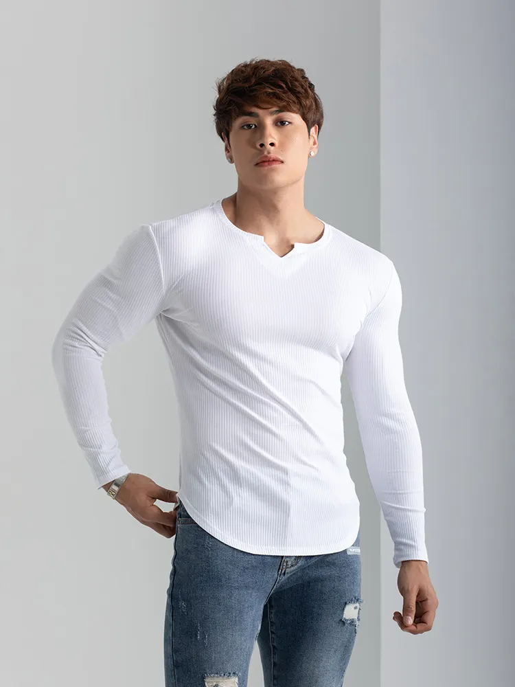 v-neck-long-sleeved-sports-t-shirt