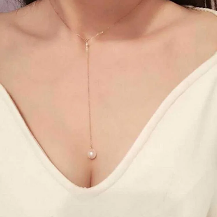 Pearl Embellished Vintage Necklace