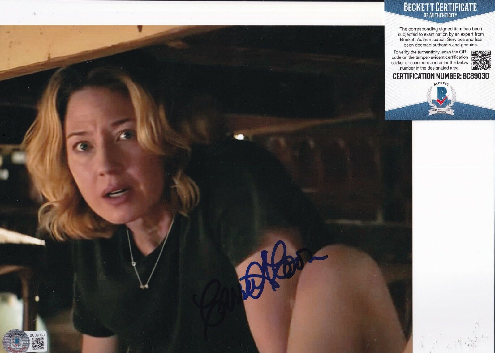 CARRIE COON signed (GHOSTBUSTERS AFTERLIFE) Movie 8X10 Photo Poster painting BECKETT BAS BC89030