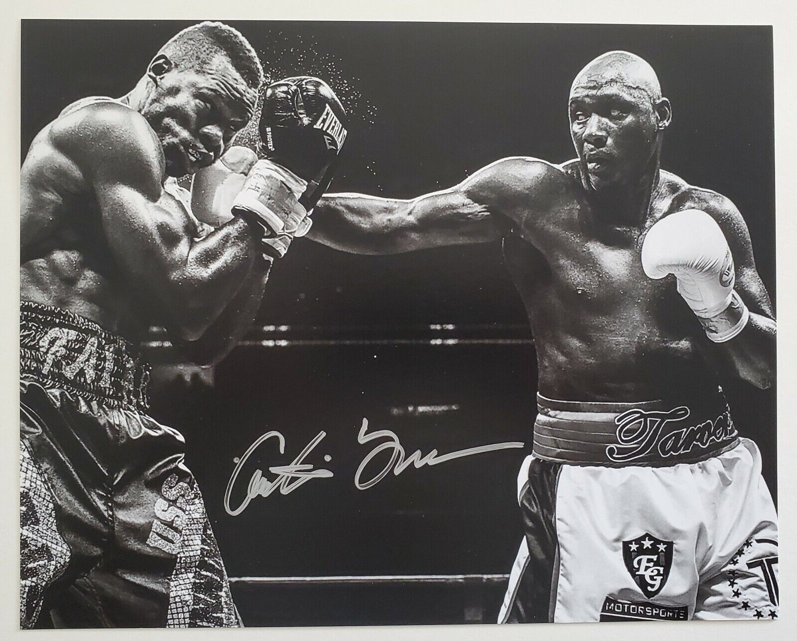 Antonio Tarver Signed 8x10 Photo Poster painting Boxer Actor Rocky Balboa Boxing RAD