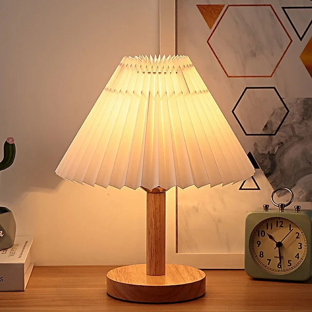 Table Lamp / Reading Light / Bedside lamps Multi-shade / LED / Ambient Lamps Artistic / Traditional / Classic For Bedroom / Shops / Cafes Wood 85-265V Red