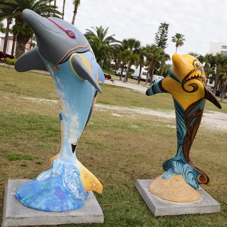 Outdoor Painted Finish Fiberglass Dolphin Sculpture For Park Decor