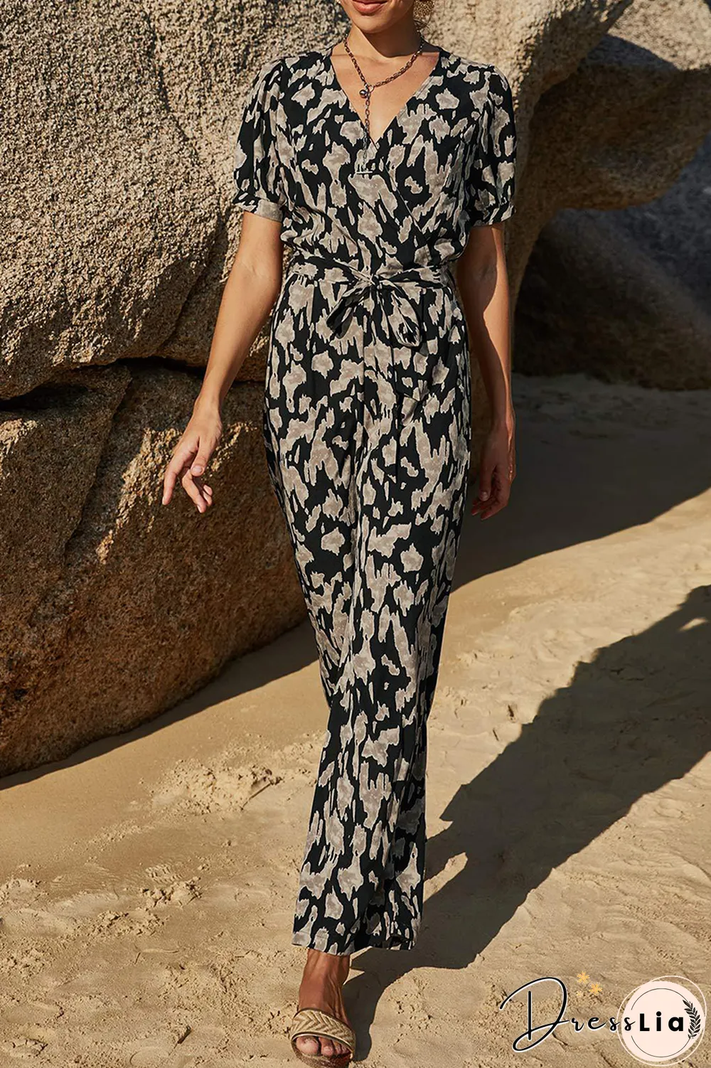 Elegant Print Strap Design V Neck Straight Jumpsuits
