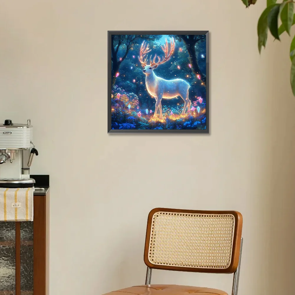 Diamond Painting - Full Round Drill - Spiritual Deer In Forest(Canvas|30*30cm)