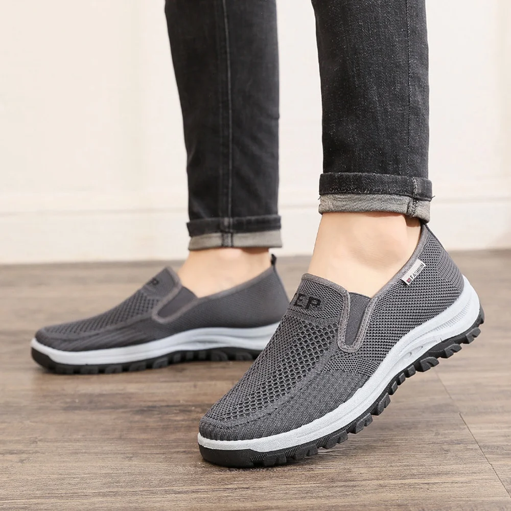 Smiledeer New men's lightweight breathable casual walking shoes