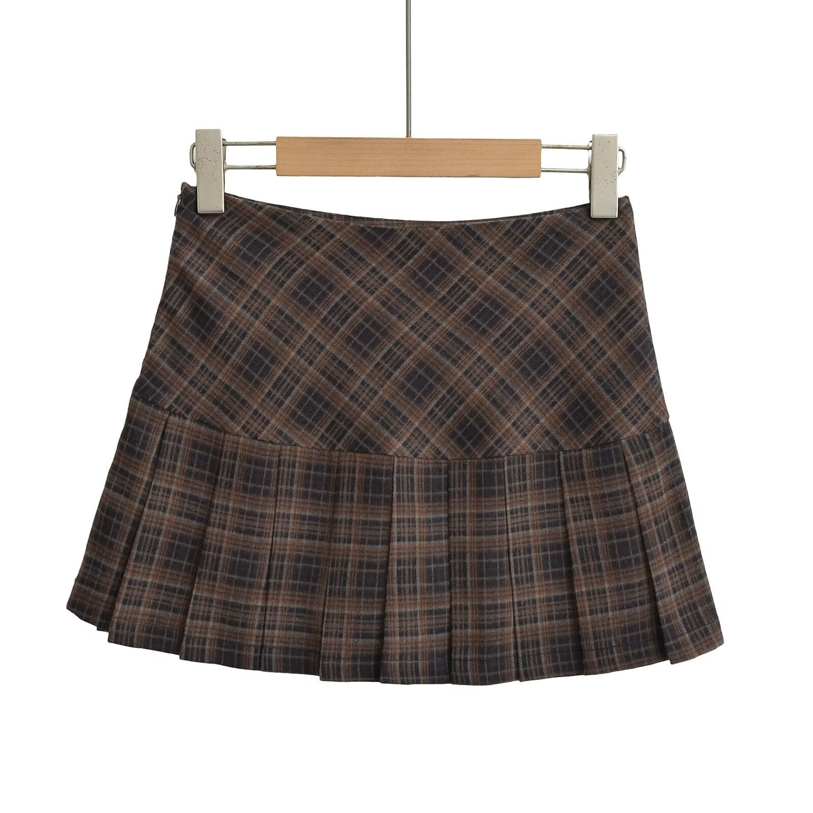 Women's Back to School Outfit Diagonal Plaid Pleated Skirt