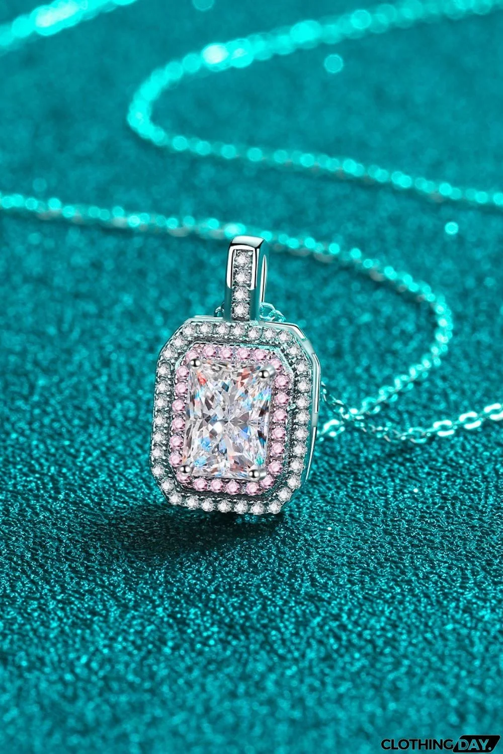 1 Carat Moissanite Geometric Pendant Chain Necklace