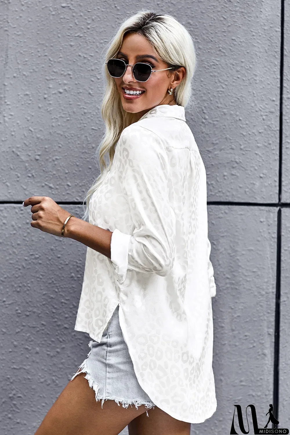 MidiSono - Embossed Button Shirt