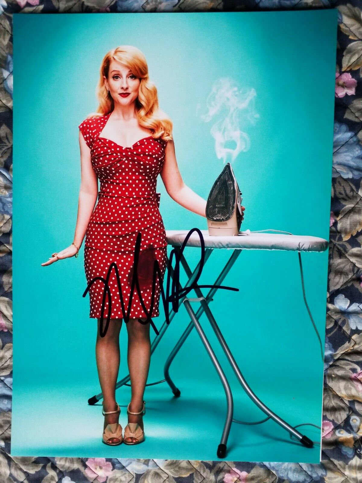 Autographed Melissa Rauch Authentic Signed 8.2 x 11.5 Photo Poster painting The Big Bang Theory