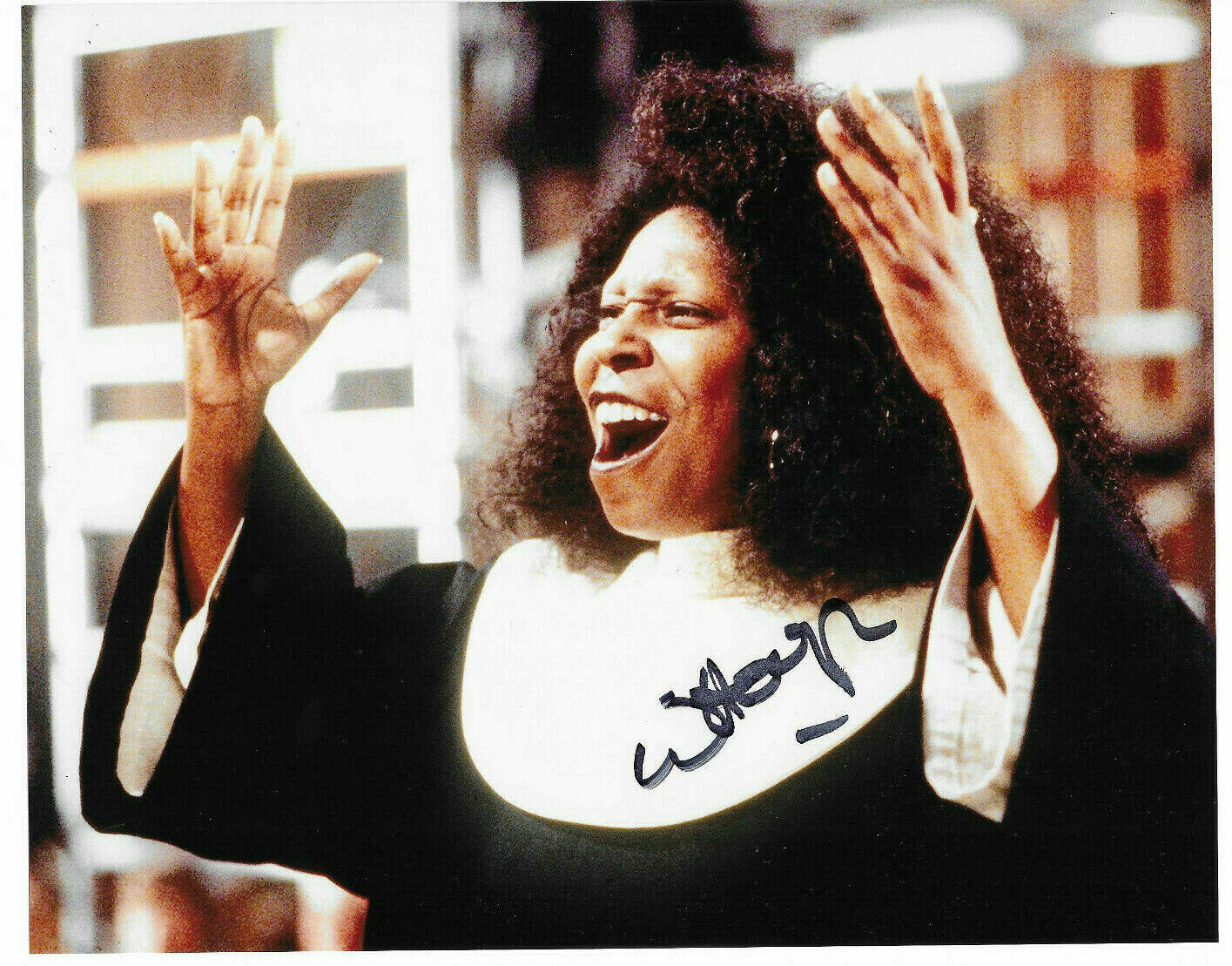 Whoopi Goldberg Authentic Signed 8x10 Photo Poster painting Autograph, Sister Act, Deloris