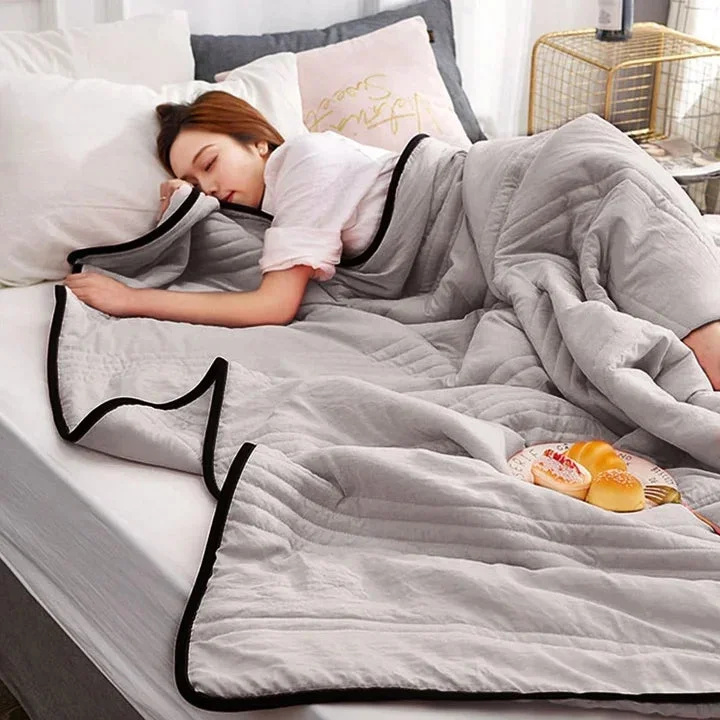 Silk Cooling Blanket – 50% OFF