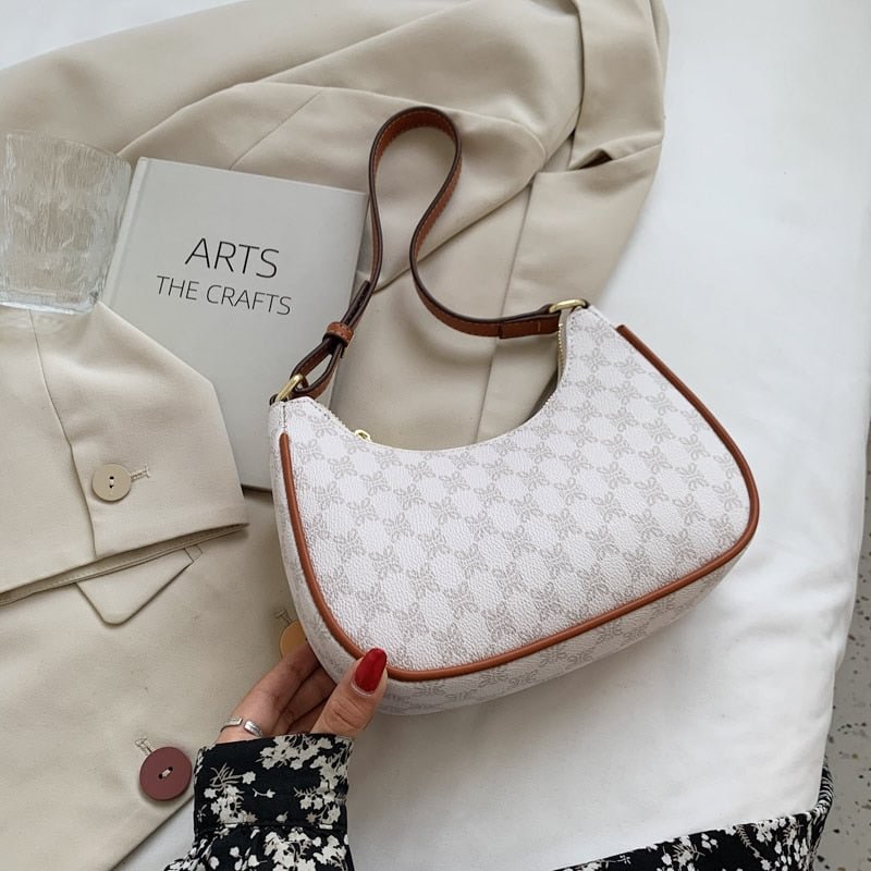 Half-Moon Retro PU Leather Small Underarm Baguette Handbag and Purses for Women 2021 Winter Fashion Trends Brand Shoulder Bag
