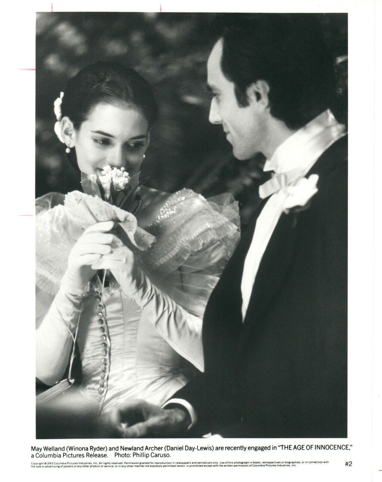 WINONA RYDER DANIEL DAY LEWIS 8x10 Promo Press Photo Poster painting THE AGE OF INNOCENCE Movie