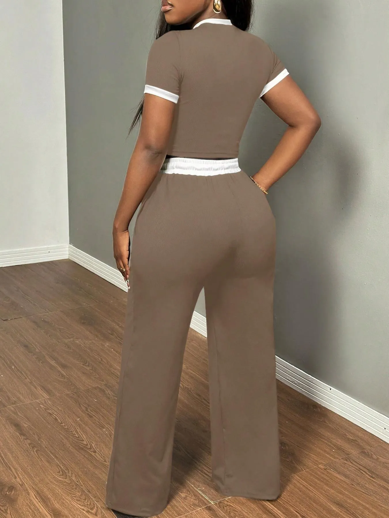 Women's New Casual Color-Blocked Round Neck Short Sleeve Two-Piece Set, Matching Clothing Set, Adjustable Drawstring Waist with Side Pockets, All-Season Womenswear Fit, Clothes
