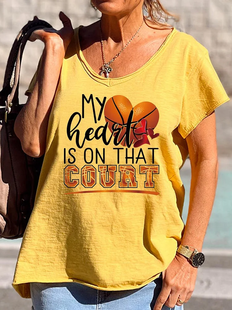 My heart is on that court basketball V Neck T-shirt-Annaletters