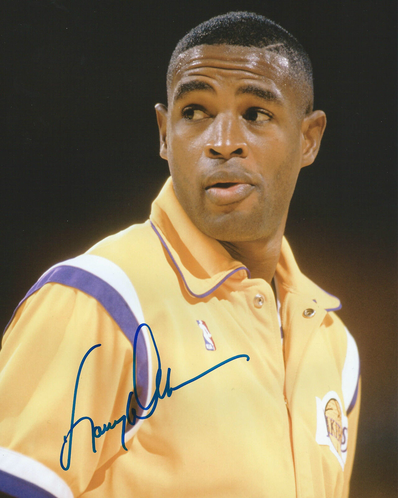Larry Drew *LOS ANGELES LAKERS* Signed 8x10 Photo Poster painting COA GFA