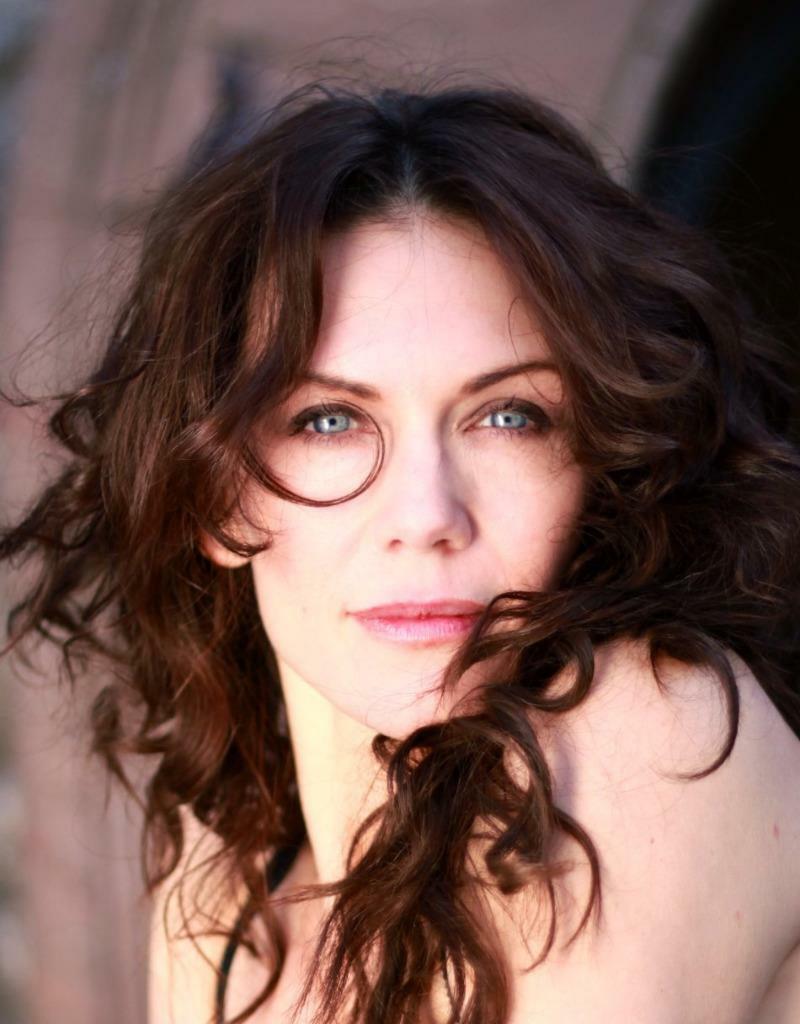 Stacy Haiduk 8x10 Picture Simply Stunning Photo Poster painting Gorgeous Celebrity #2