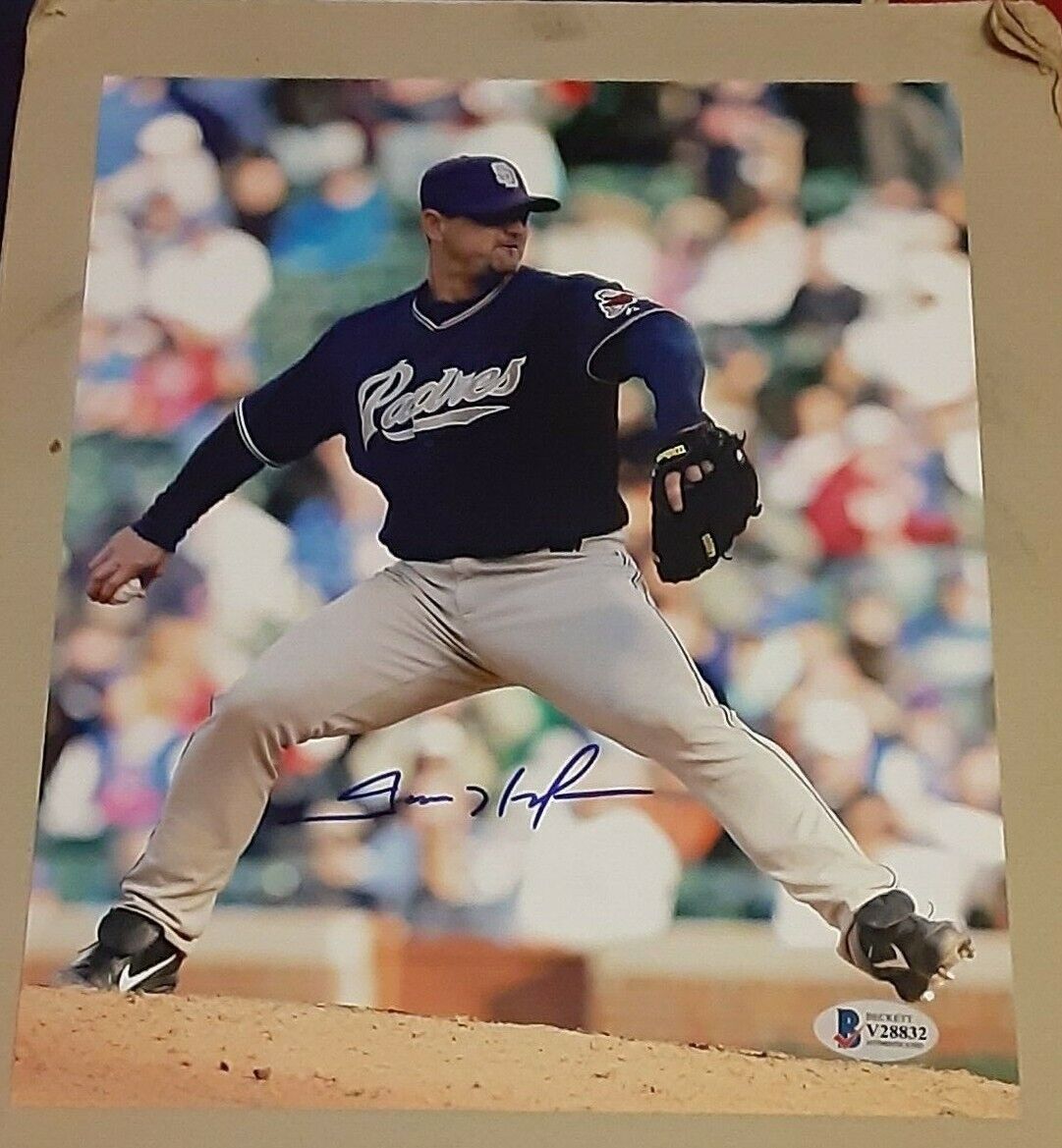 TREVOR HOFFMAN SAN DIEGO PADRES SIGNED AUTOGRAPHED 8X10 Photo Poster painting BAS #V28832 HOF