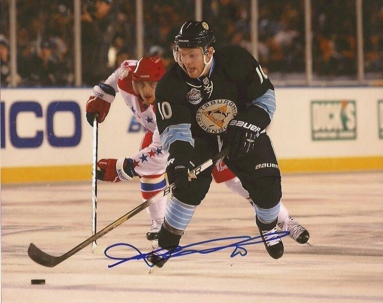 Mark Letestu Edmonton Oilers signed Pittsburgh Penguins 8x10 Photo Poster painting autographed