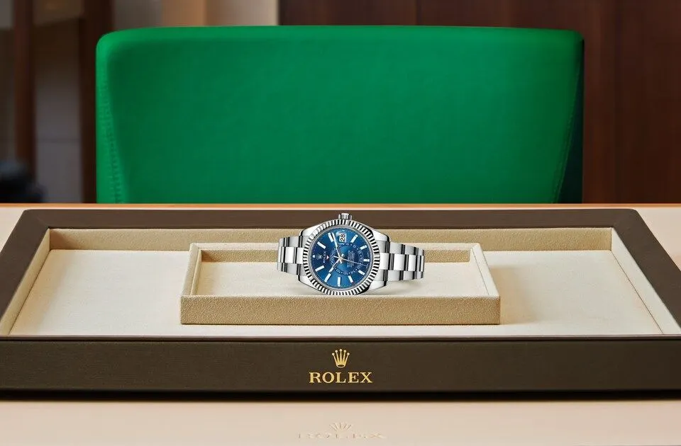 Rolex SKY-DWELLER Oyster, 42 mm, Oystersteel and white gold (unworn) – ZEXTOP