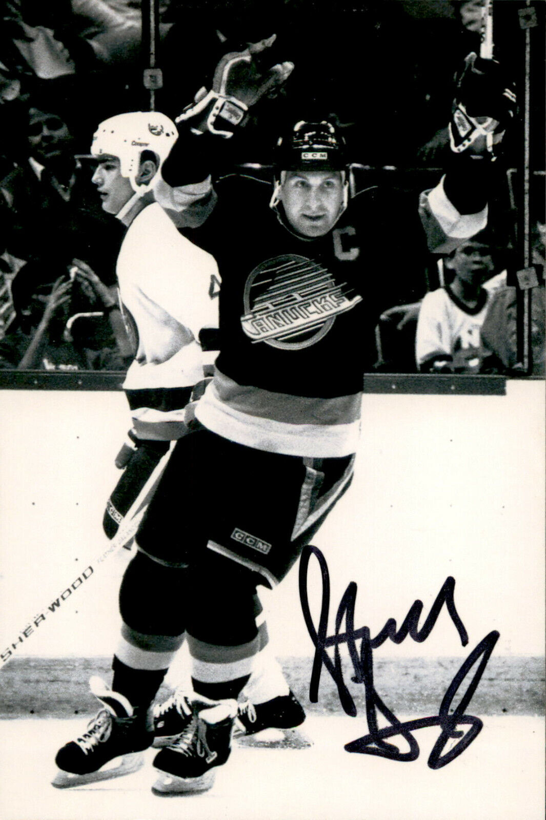 Stan Smyl SIGNED autographed 4x6 Photo Poster painting VANCOUVER CANUCKS #3