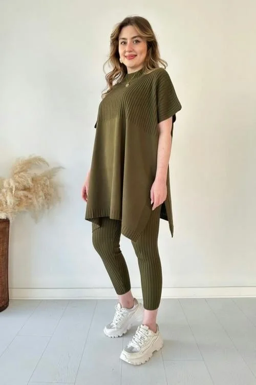 (⏰Clearance Sale 49% ! + 🔥Buy 1 Get Freeship)🥂Knitted Two-piece Set