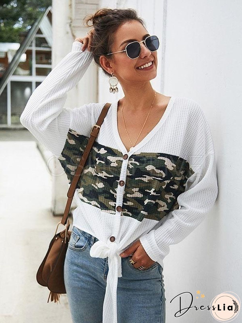 Camouflage Stitching V-neck Knit Sweater
