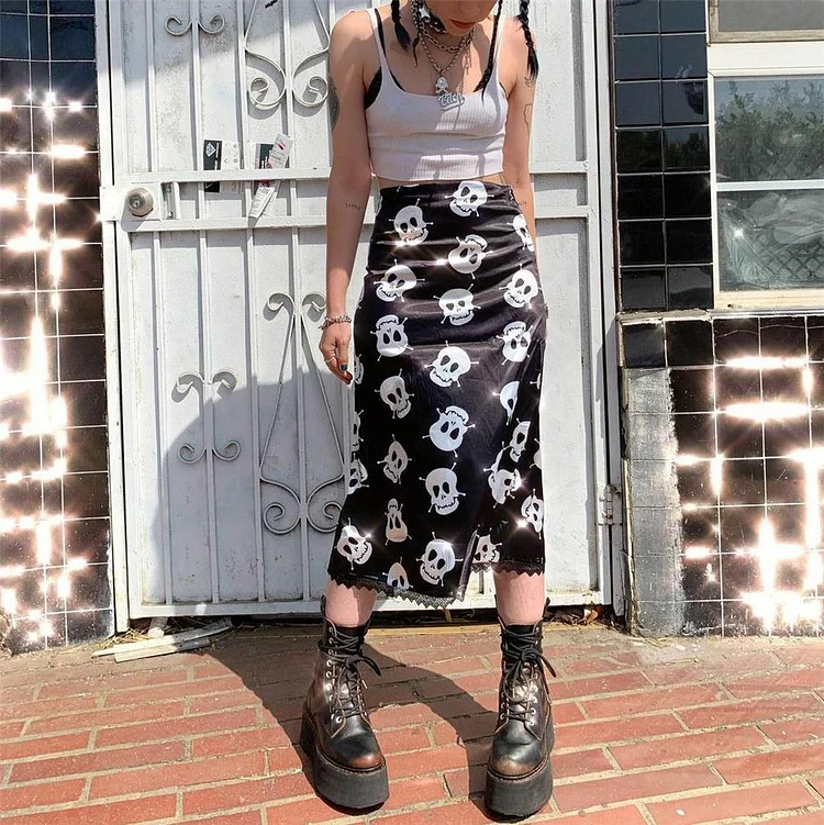 GOTH SKULL PATTERNED HIGH WAIST MIDI SKIRT