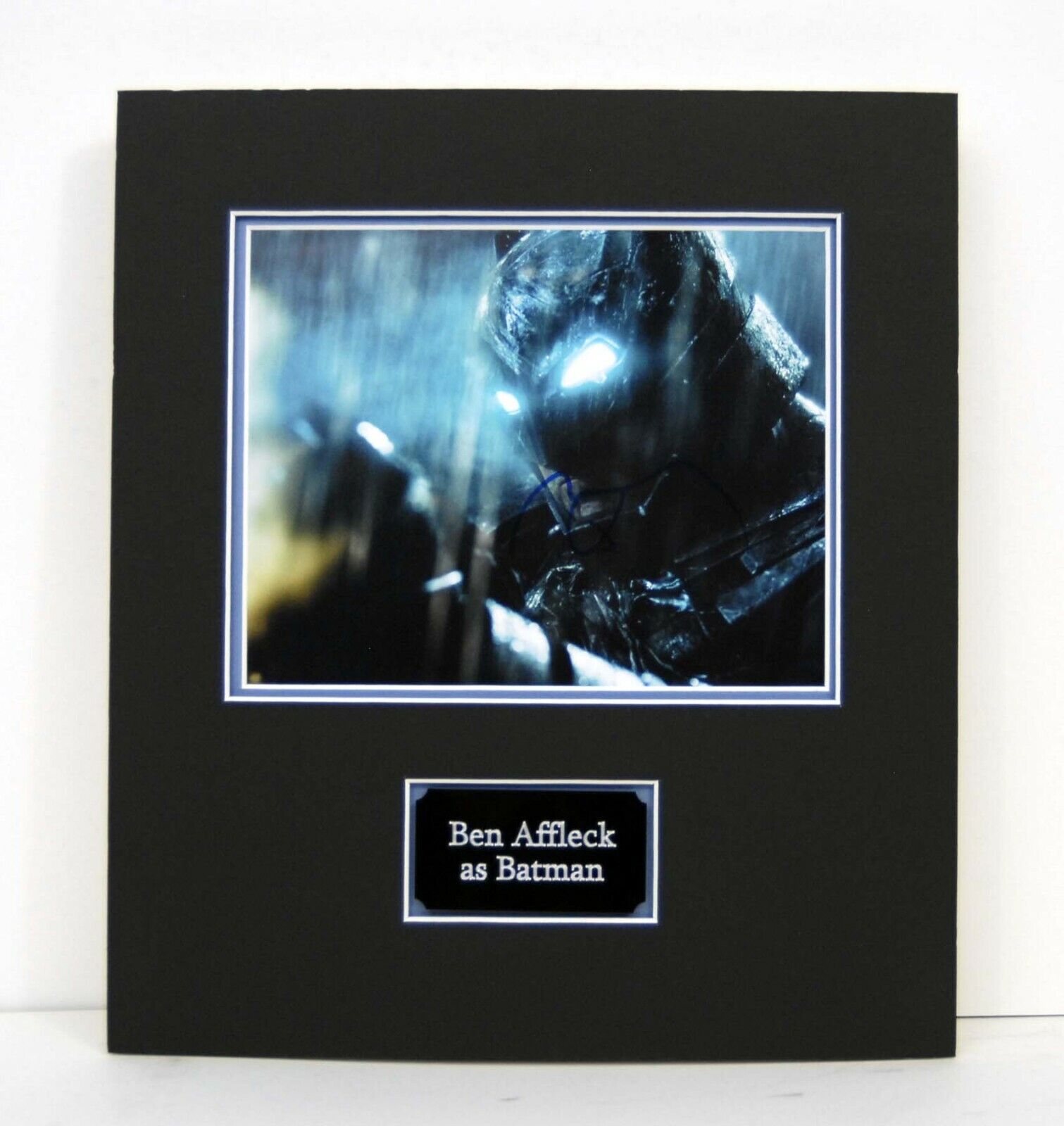 Ben AFFLECK Batman Movie RARE Signed & Mounted 10x8 Photo Poster painting Display AFTAL RD COA