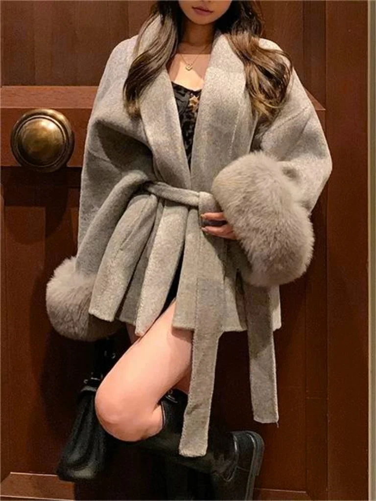 Brownm solid color faux fur coat with belt