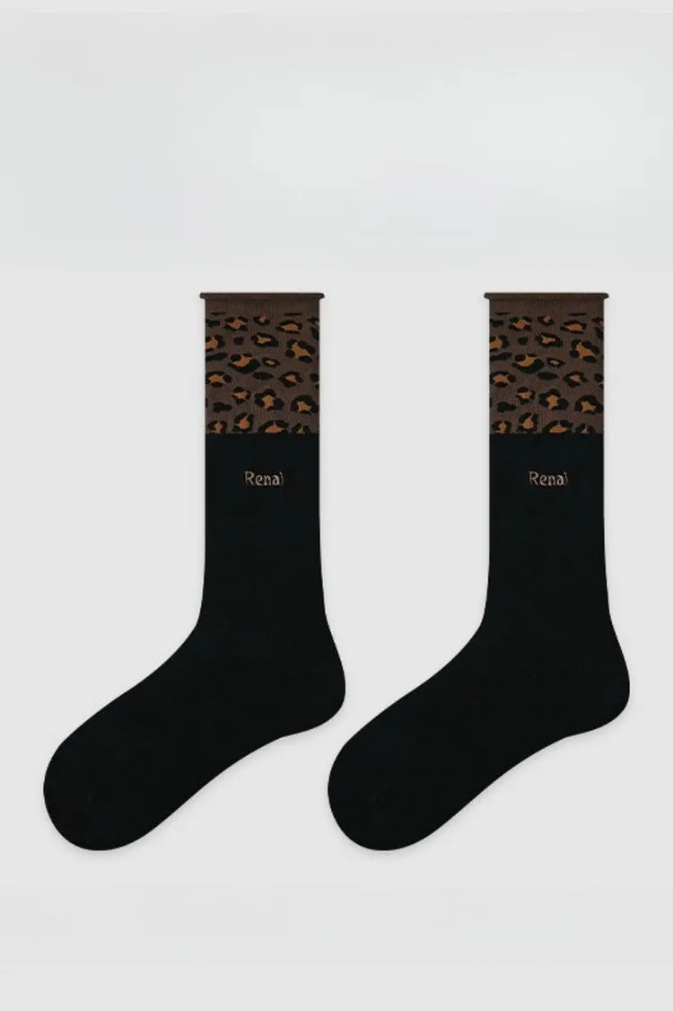Two Tone Slouchy Letter Printed Socks