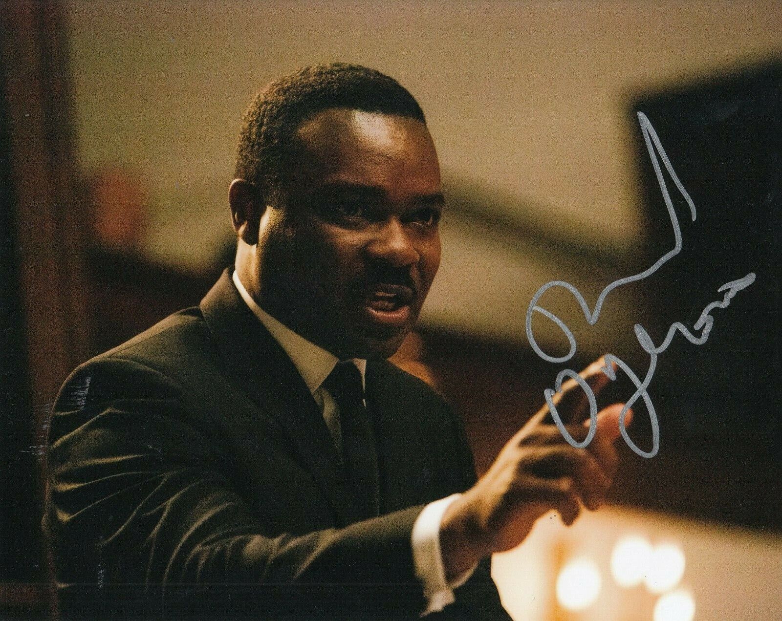 DAVID OYELOWO signed (SELMA) MOVIE 8X10 Photo Poster painting *Dr Martin Luther King* W/COA #4