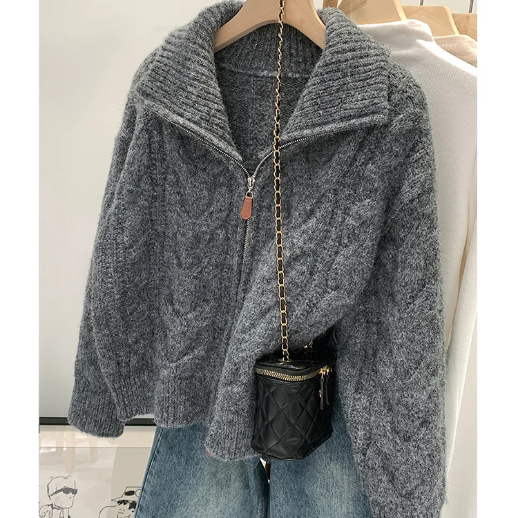 Athvotar Athvotar Version Of Double Zippered Strand Sweater Coat Women's 2025 Winter Design Sense Of The Collar Plus Thick Long-Sleeved Knitted Open Shirt