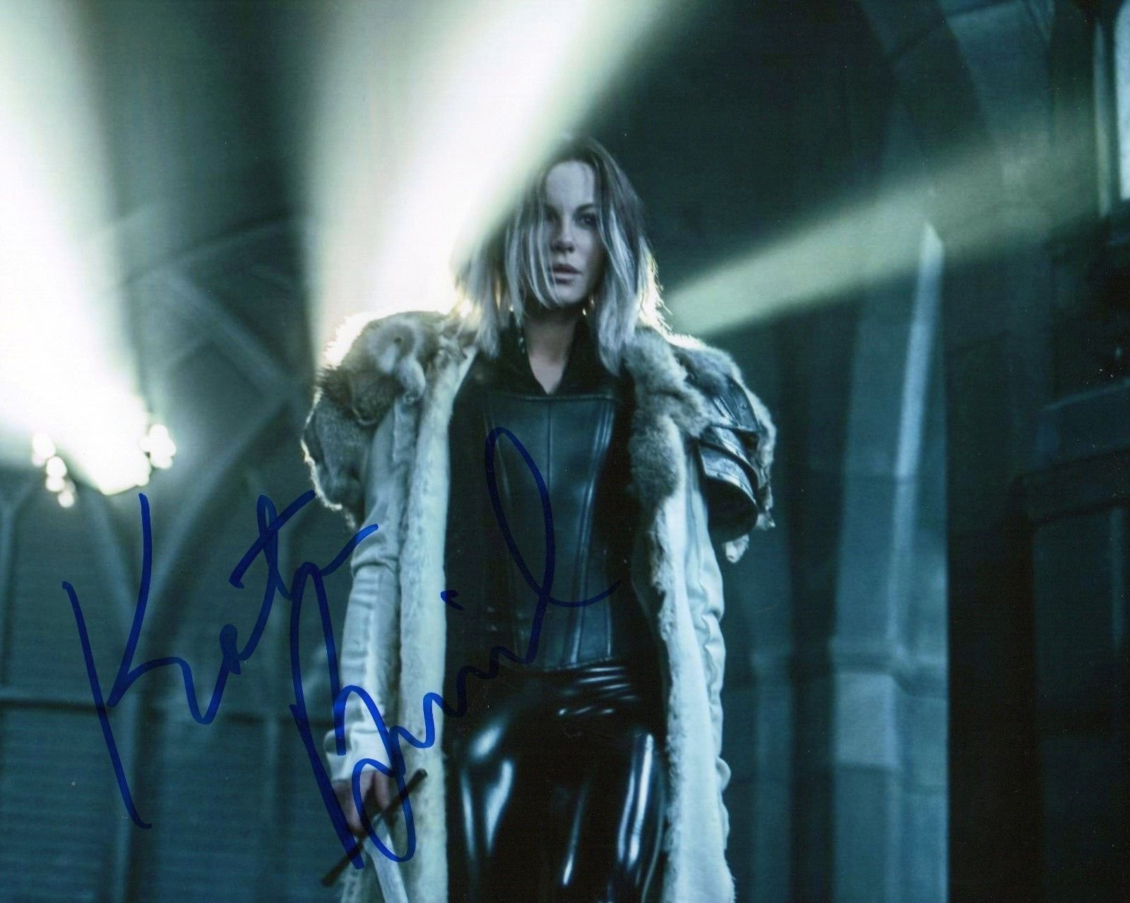 KATE BECKINSALE AUTOGRAPHED SIGNED A4 PP POSTER Photo Poster painting PRINT 32