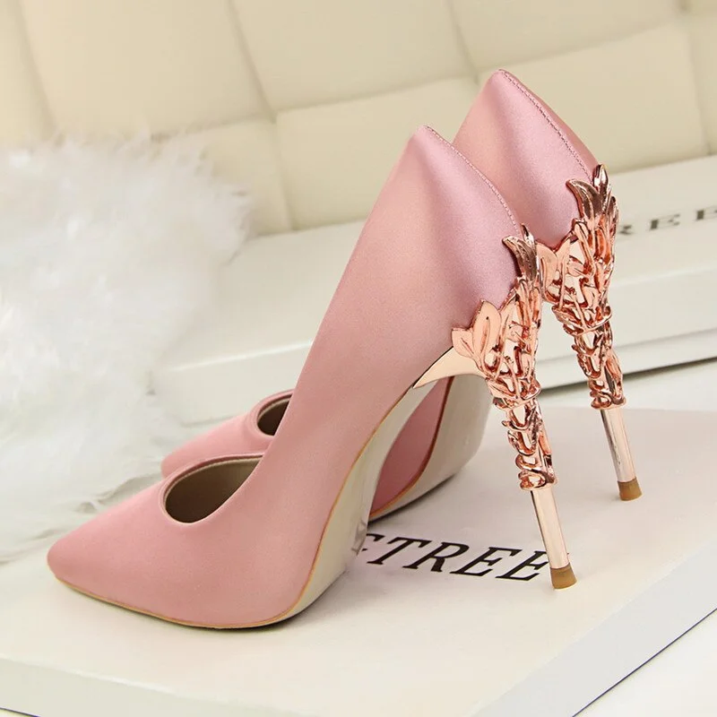2019 Women pumps Sexy Pointed toe Luxury Metal high heels shoes woman Spring Summer Women party wedding shoes High heels Zapatos