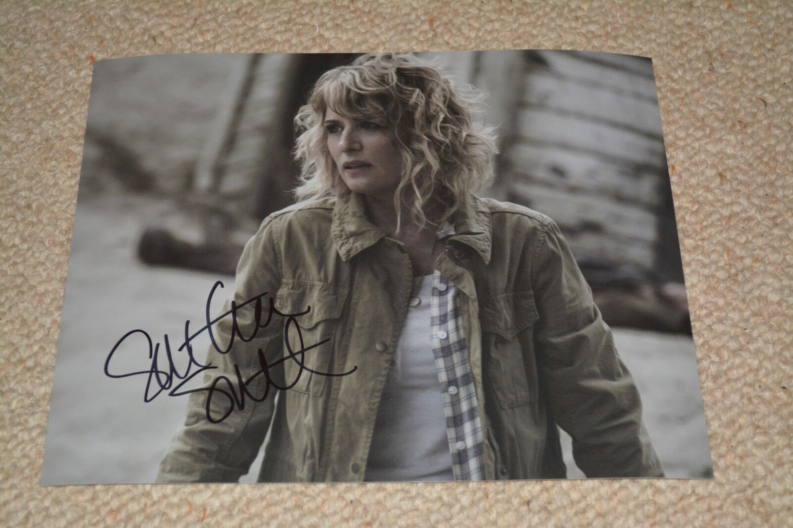 SAMANTHA SMITH signed autograph In Person 8x10 20x25 cm SUPERNATURAL