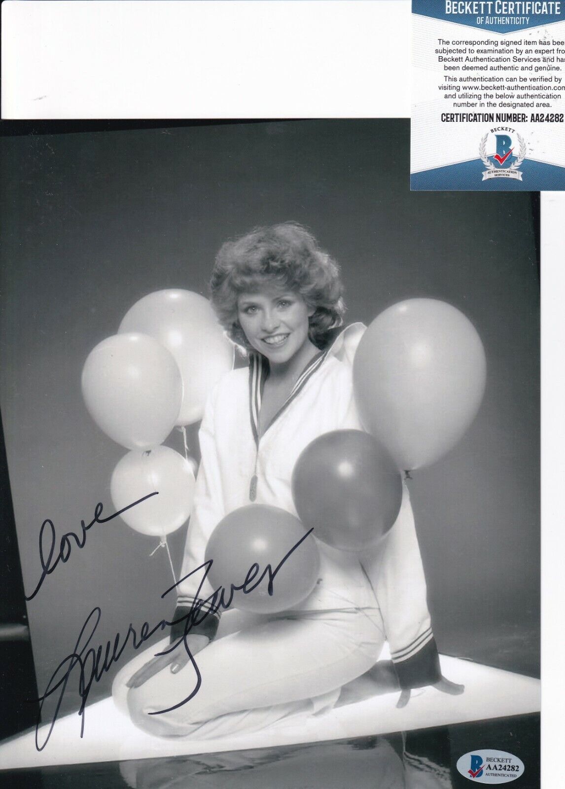 LAUREN TEWES signed (THE LOVE BOAT) Julie McCoy 8X10 Photo Poster painting BECKETT BAS AA24282