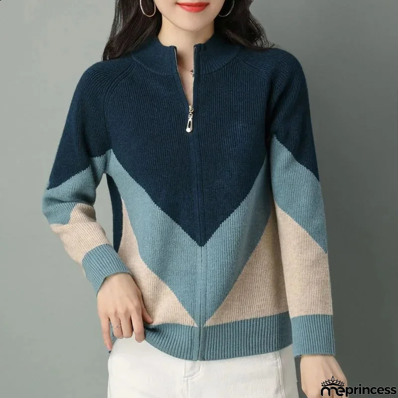 Elegant and Versatile garment