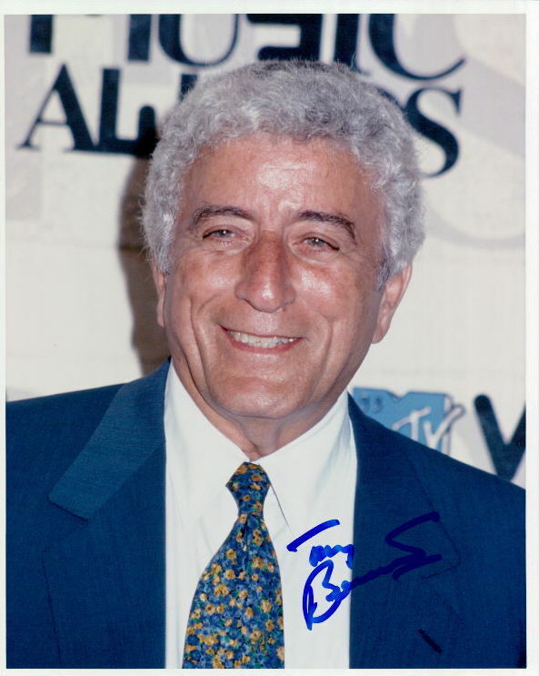 Tony Bennett signed 8x10 Photo Poster painting in-person