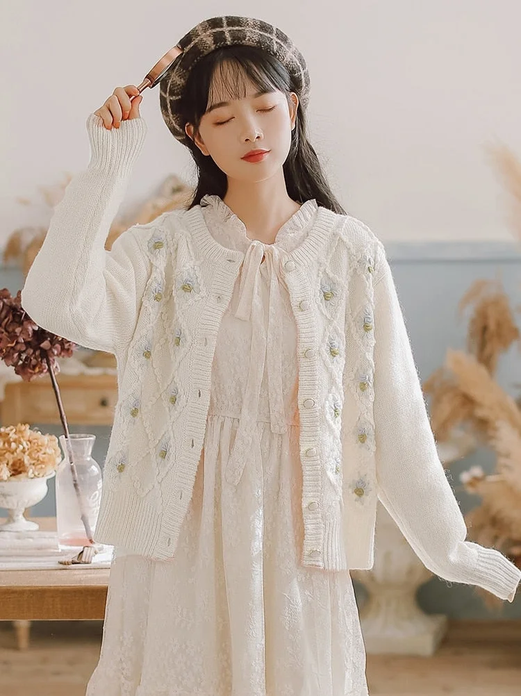 Heavy industry embroidery spring retro sweater women loose outer wear cardigan sweet Japanese mori girl flower knitwear