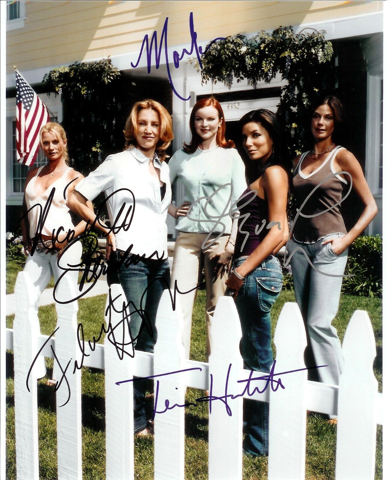 DESPERATE HOUSEWIVES - FULL CAST Autographed Signed 8x10 Reprint Photo Poster painting #1!