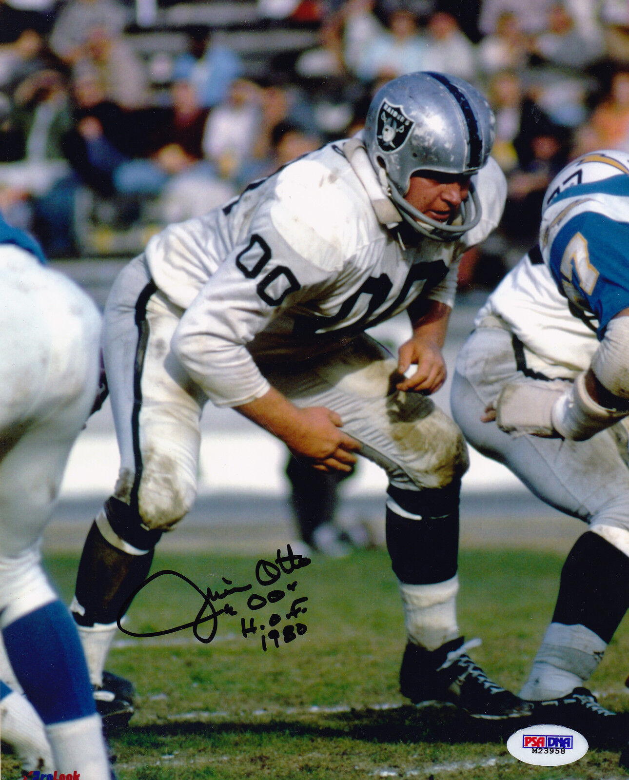 JIM OTTO OAKLAND RAIDERS HOF 1980 PSA ACTION SIGNED 8x10