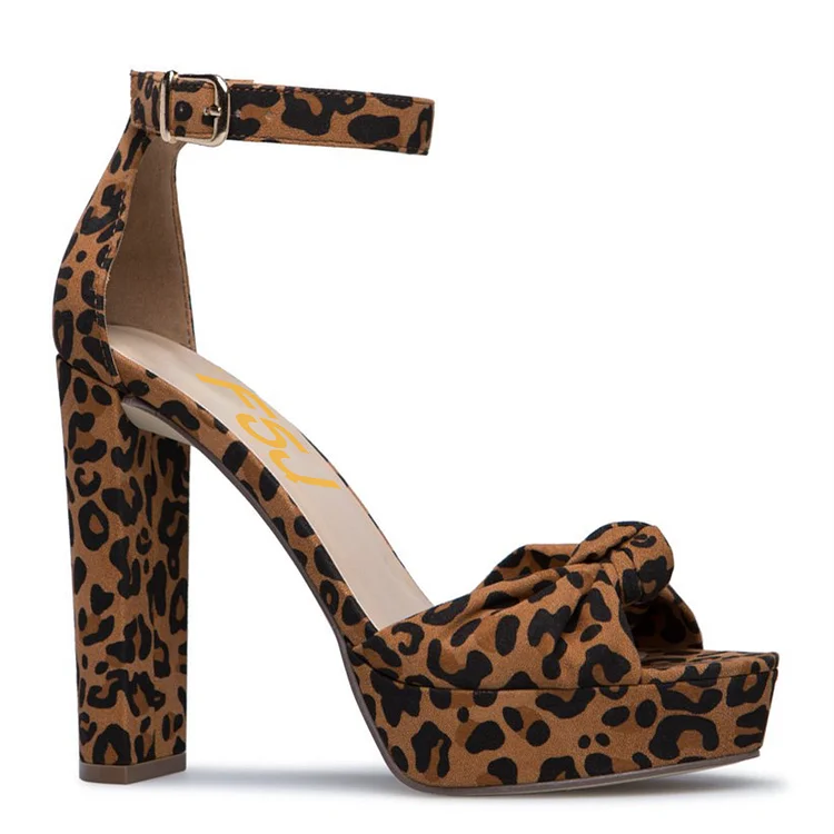 Amazon.com | Women's Single Band Chunky Heel Sandal with Ankle Strap ( Leopard, numeric_6) | Sandals