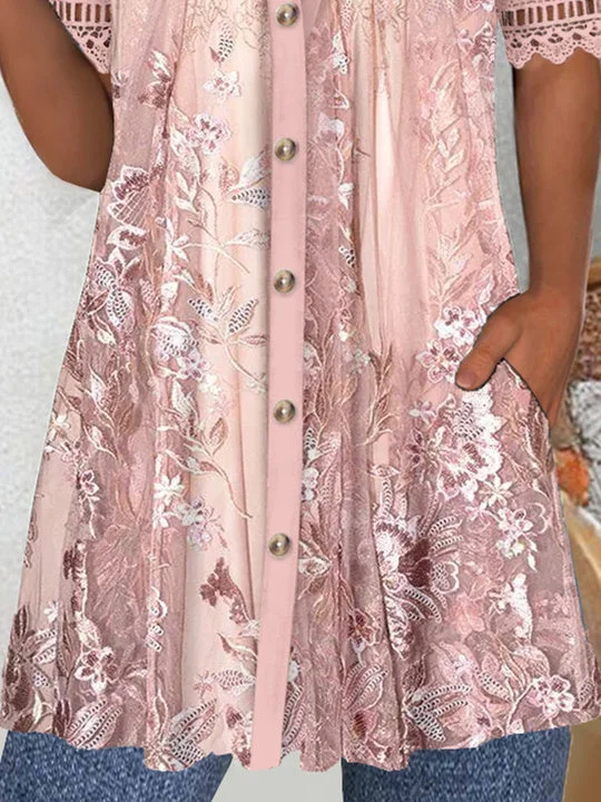 (PRE ORDER)Women's Short Sleeve V-neck Graphic Lace Buttons Tops