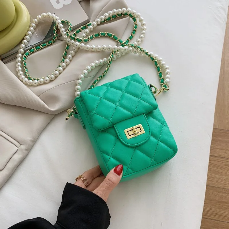 էѧӧܧ Pearl Chain Design PU Leather Crossbody Bags For Women 2021 Summer Shoulder Handbags Purses Lady Party Purses