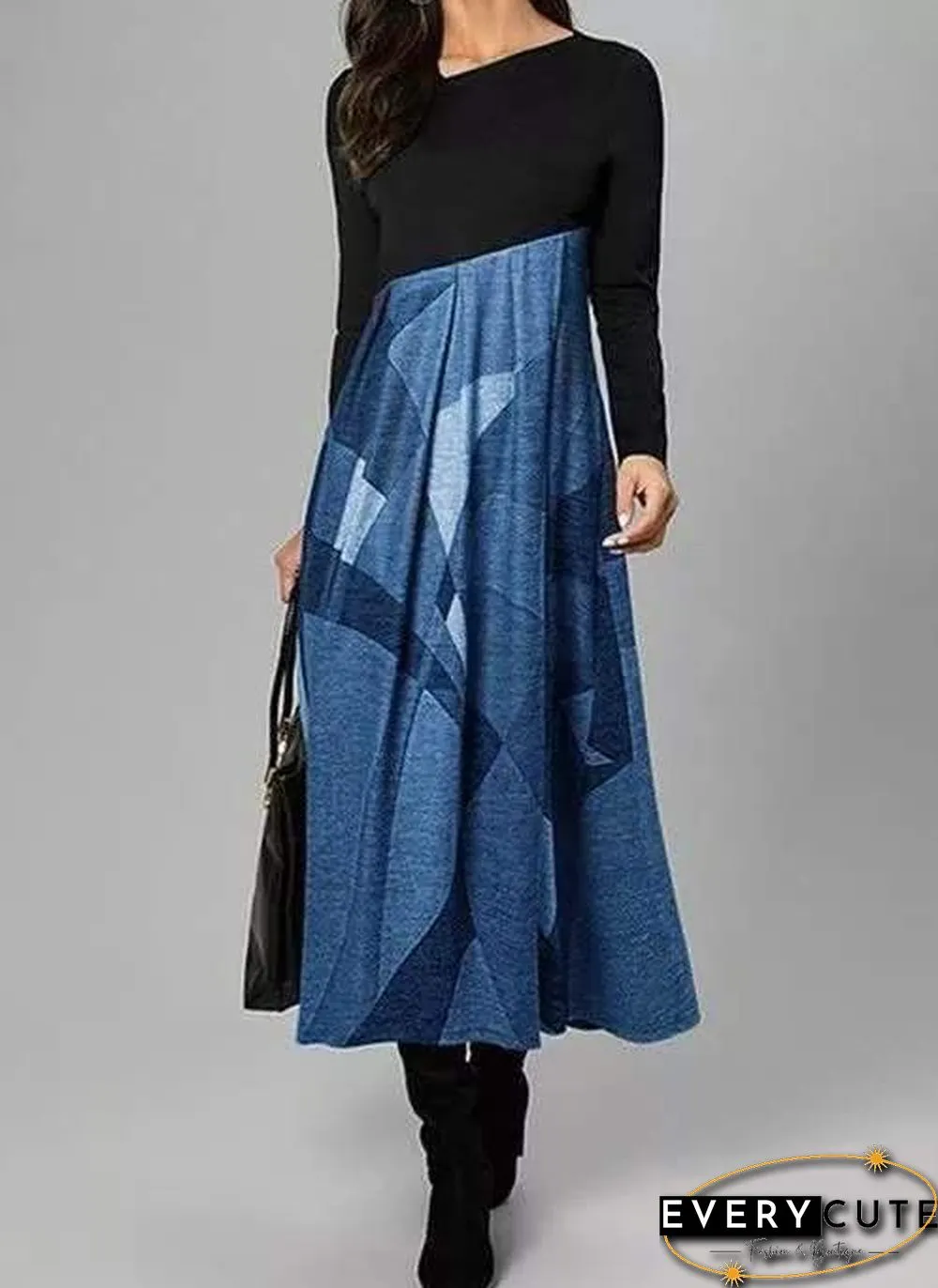 Round Neck Printed Pleated Maxi Dress
