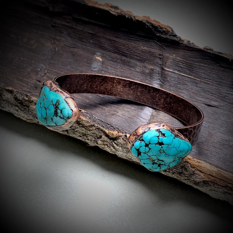 Vintage Style Baroque Style Geometric Natural Stone Copper Inlay Turquoise Women's Bangle